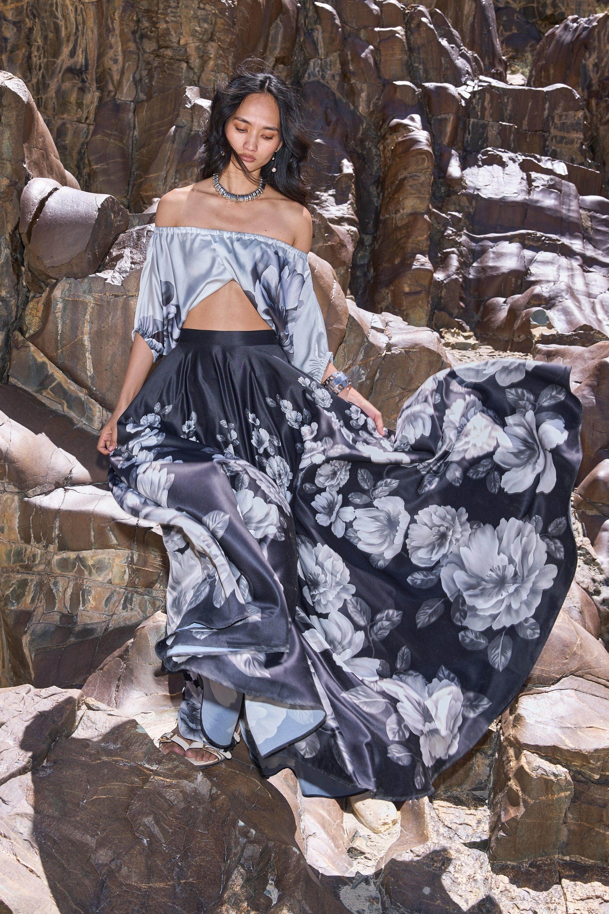 FLORAL PRINT MAXI SKIRT - dash and dot