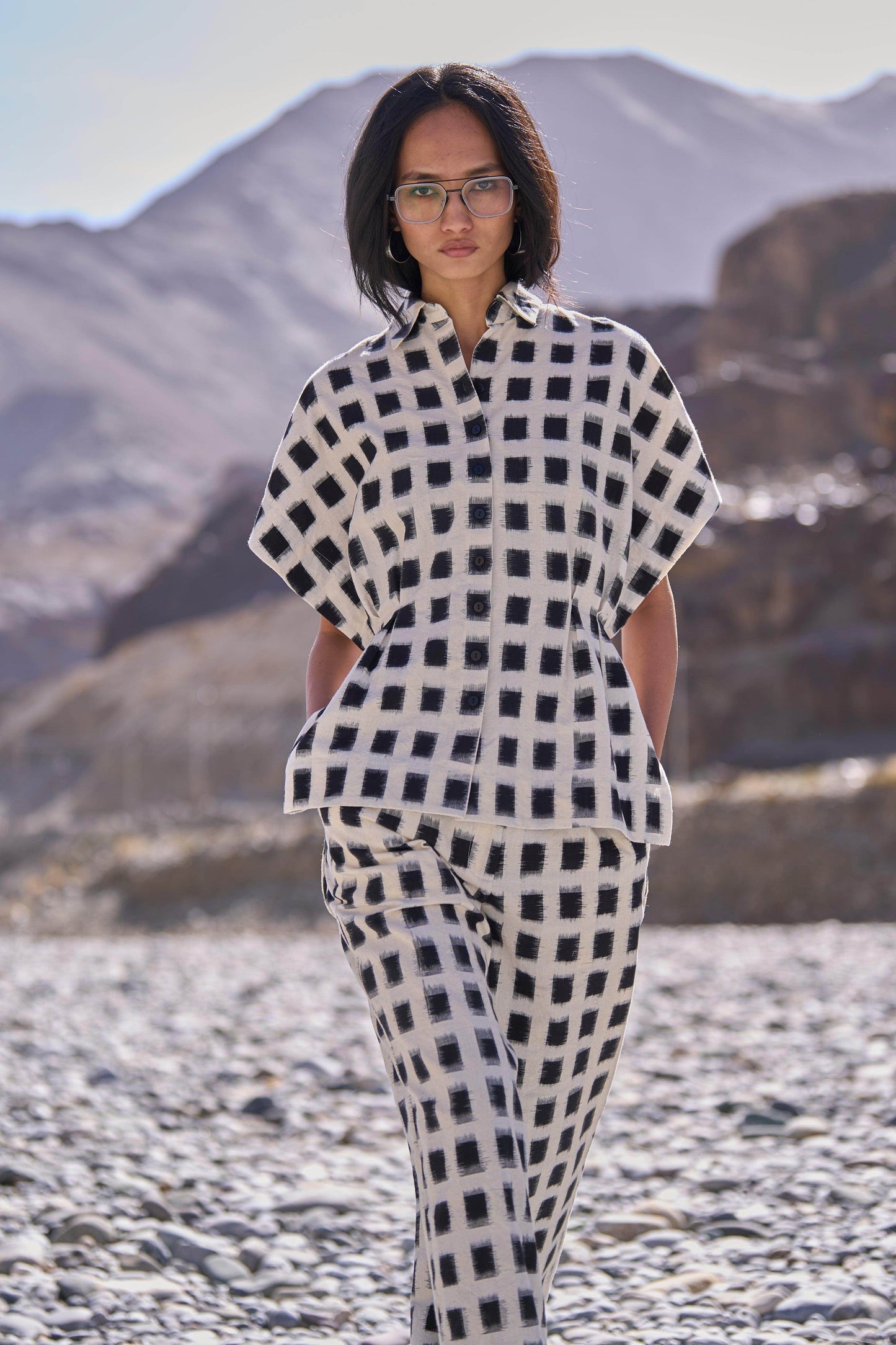 STRUCTURED IKAT SHIRT - dash and dot