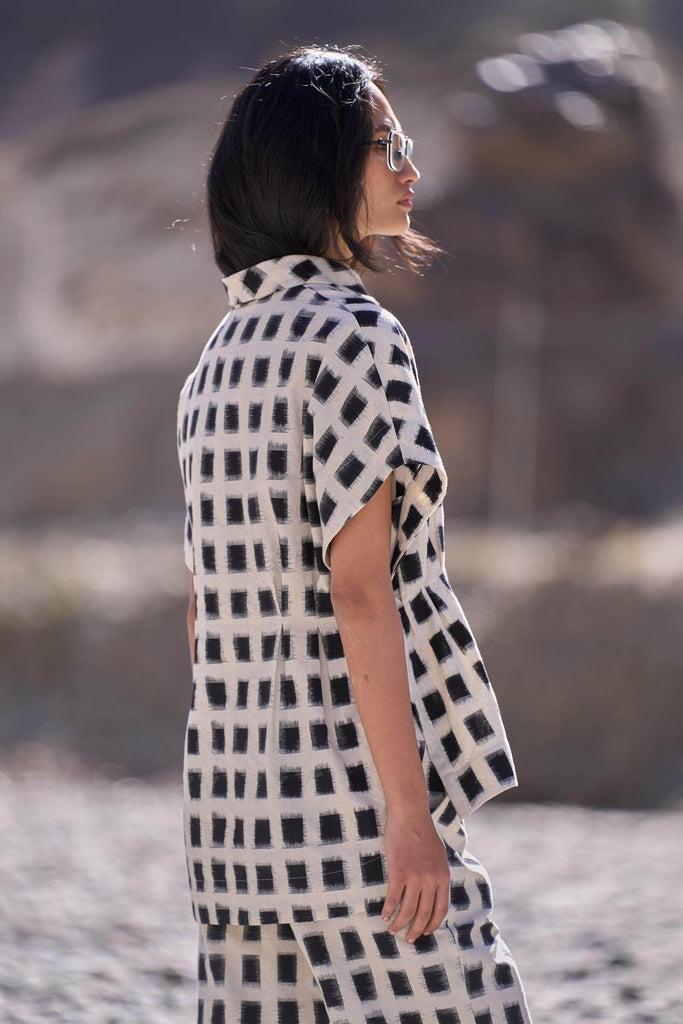 STRUCTURED IKAT SHIRT - dash and dot dash and dot
