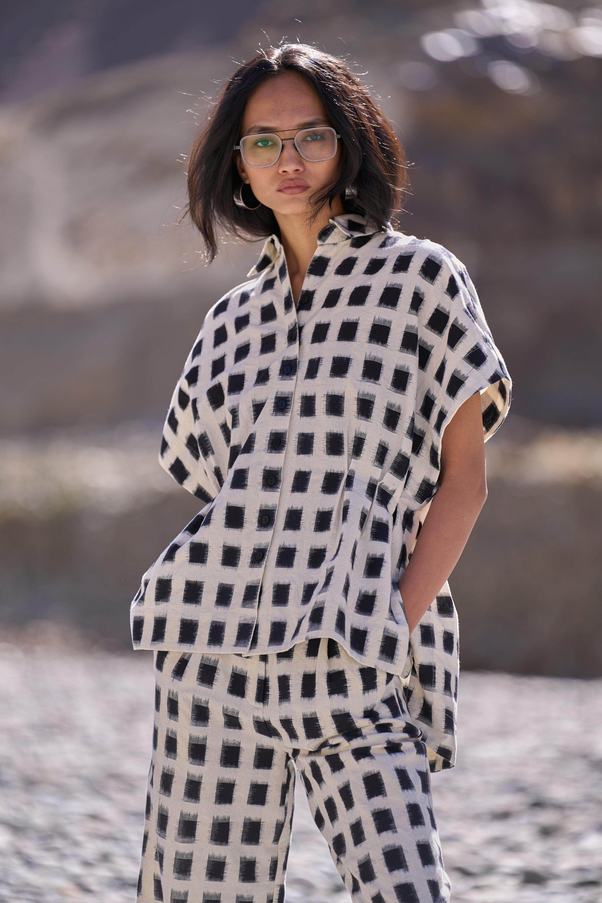 STRUCTURED IKAT SHIRT - dash and dot