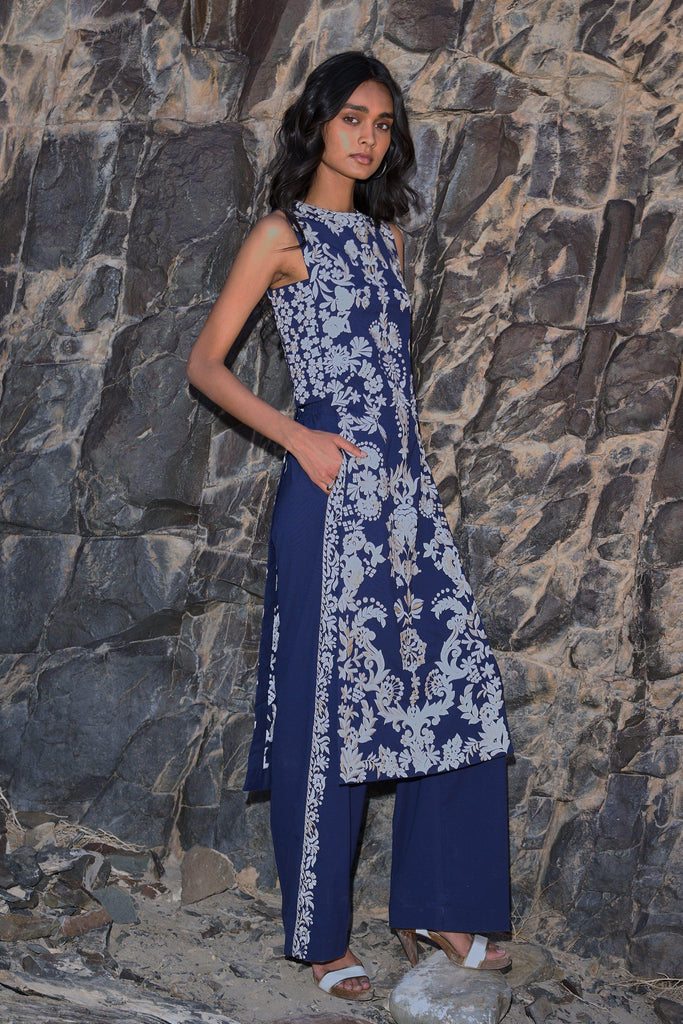 EMBROIDERED SIDE PANT - dash and dot dash and dot