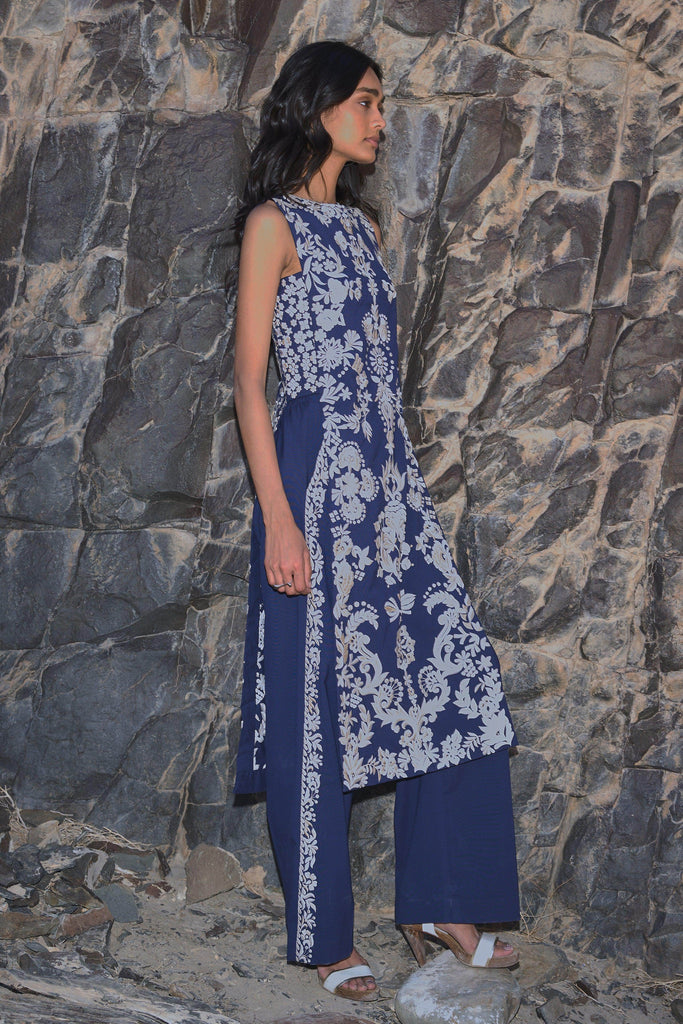 EMBROIDERED SIDE PANT - dash and dot dash and dot