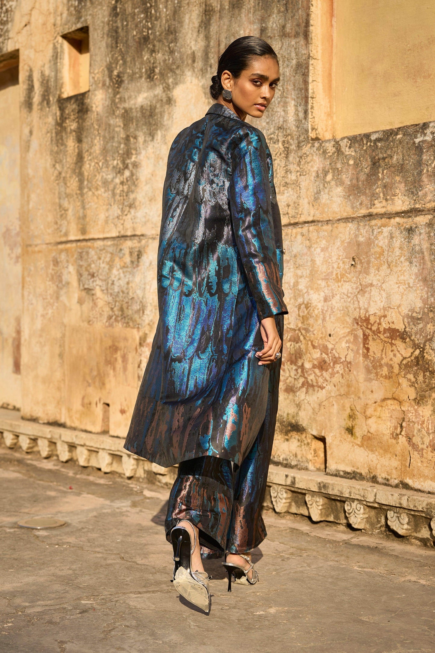 BROCADE JACKET - dash and dot