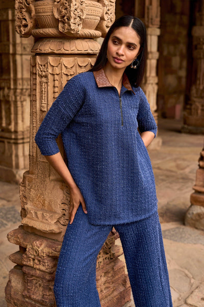 TEXTURED KNIT SET - dash and dot