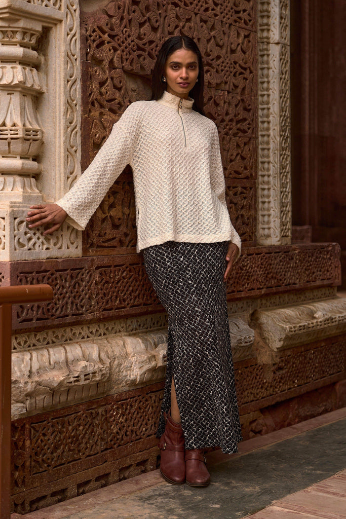 TEXTURED KNITTED SKIRT - dash and dot dash and dot