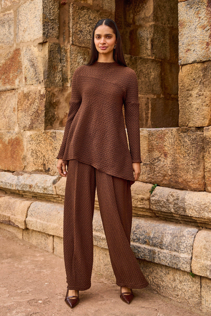 TEXTURED KNIT ARCHITECTURAL TOP - dash and dot dash and dot