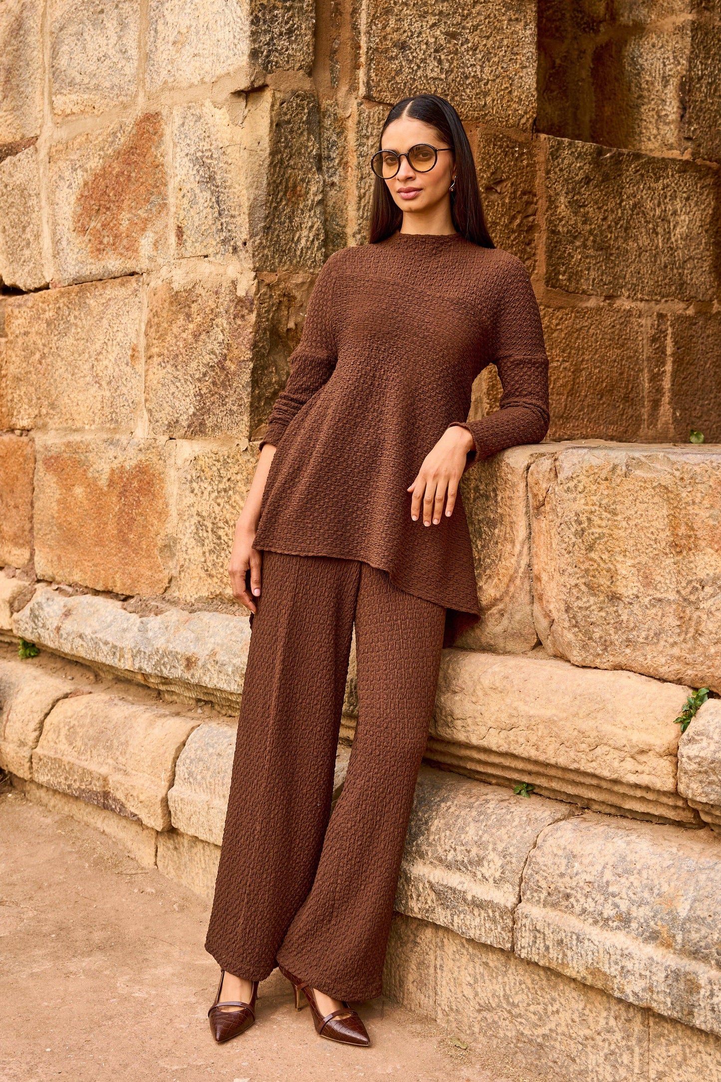 TEXTURED KNIT PANT - dash and dot