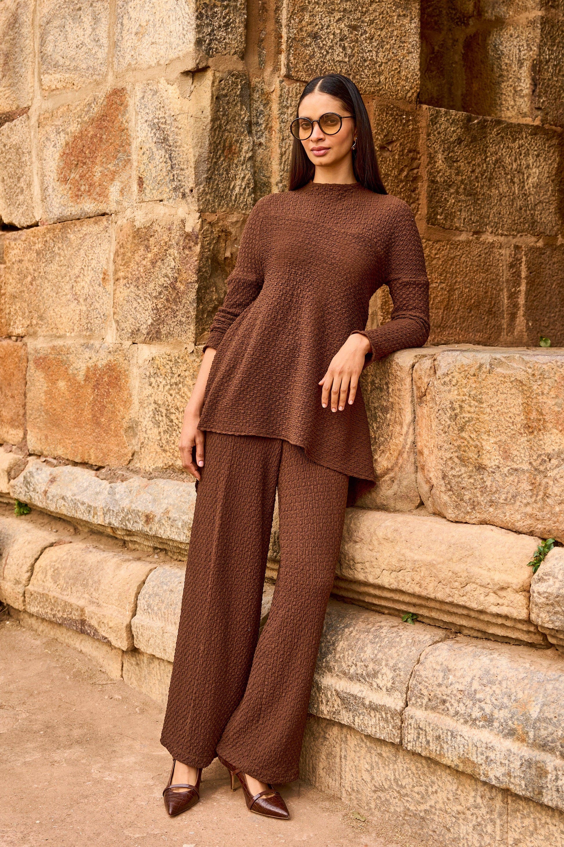 TEXTURED KNIT PANT - dash and dot