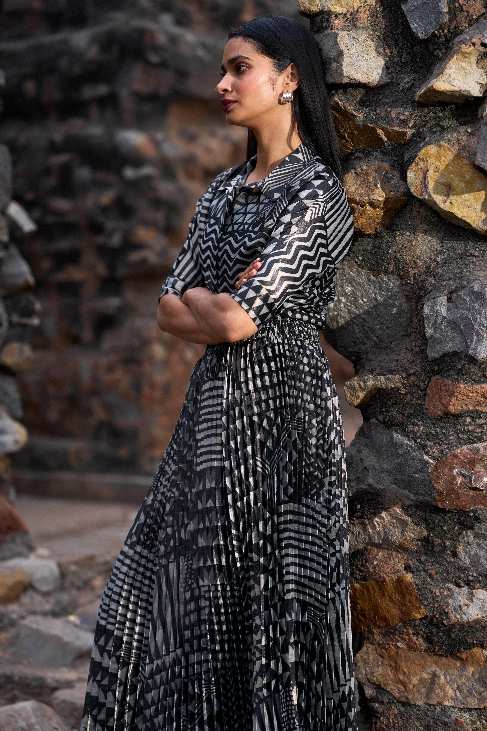 TRIBAL SHIMMER SHIRT - dash and dot