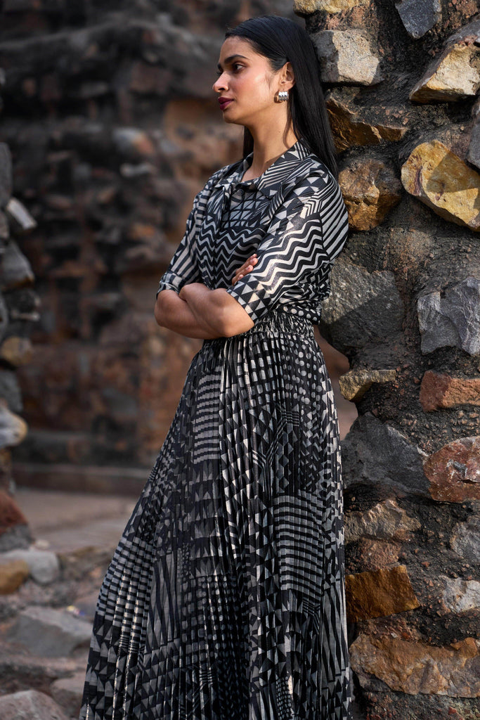 TRIBAL SHIMMER SHIRT - dash and dot dash and dot