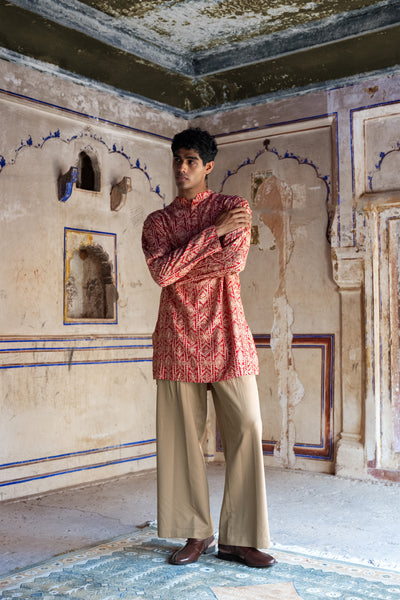 WIDE-LEGGED KHAKI PANT