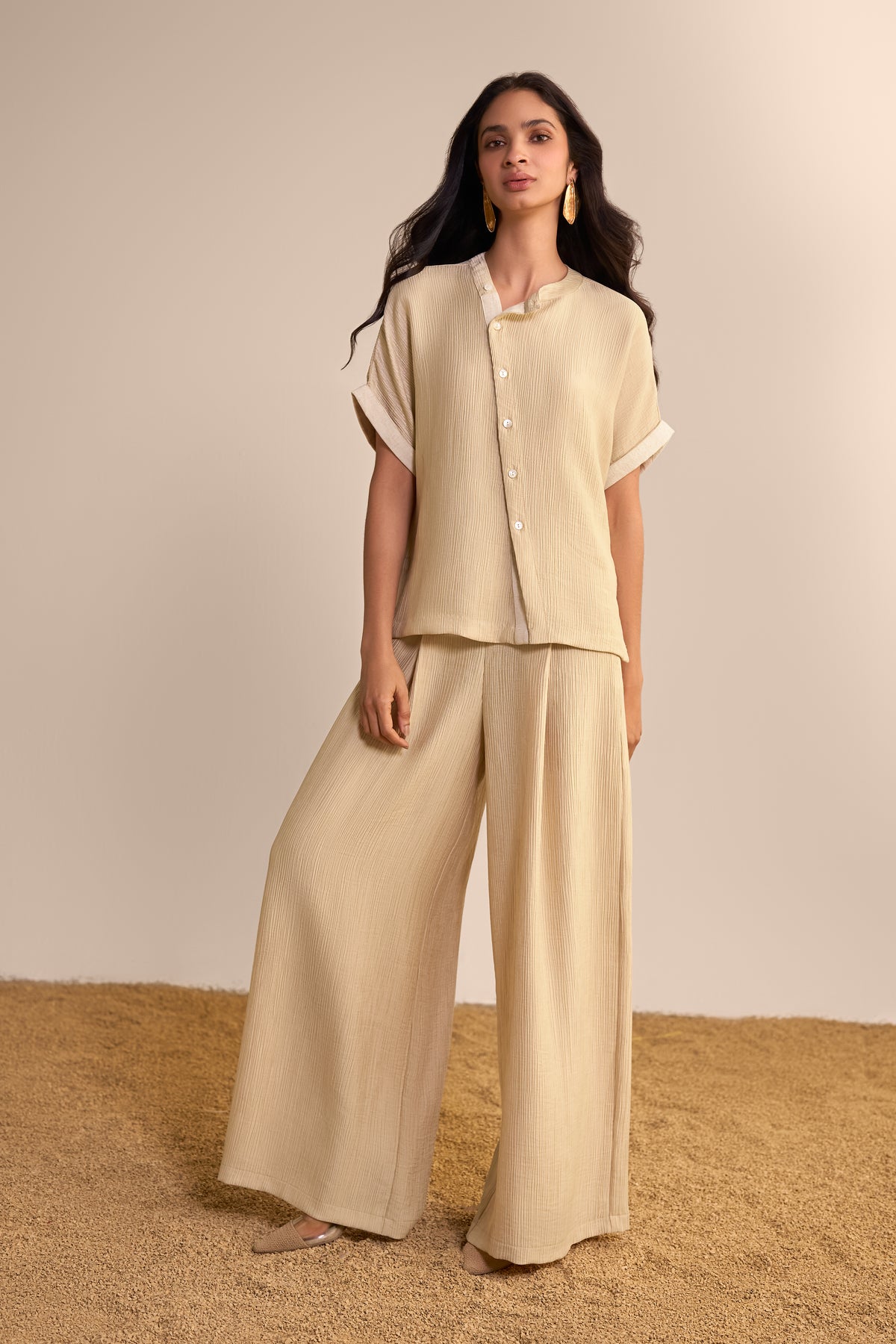 TEXTURED ASYMMETRIC SHIRT