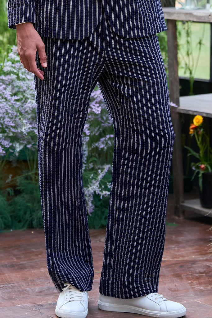 SEERSUCKER STRIPE SUIT dash and dot