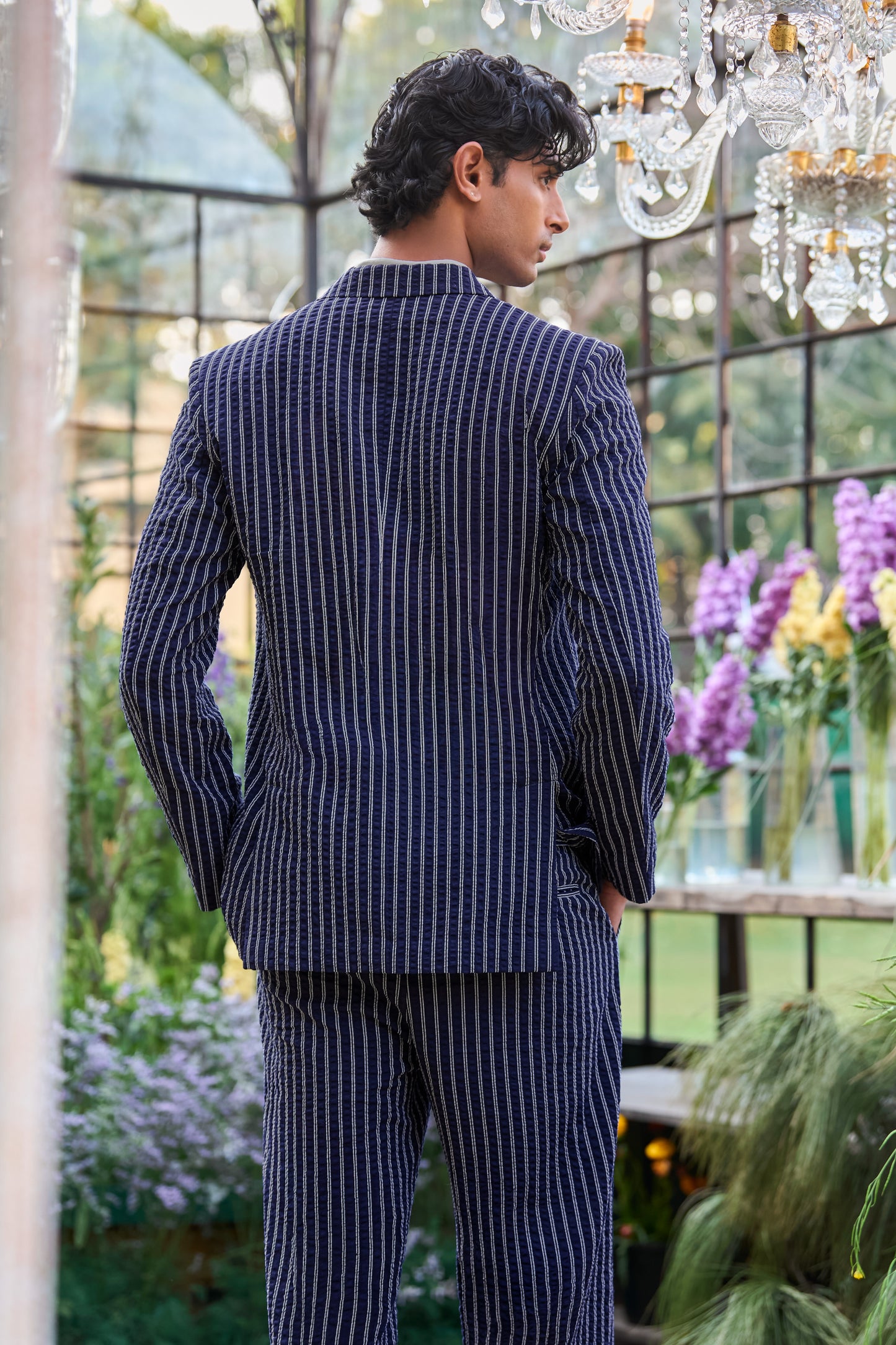 SEERSUCKER STRIPE SUIT