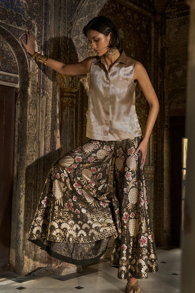 BENARES BROCADE SLEEVELESS SHIRT AND FLARED MOTIF PANT dash and dot