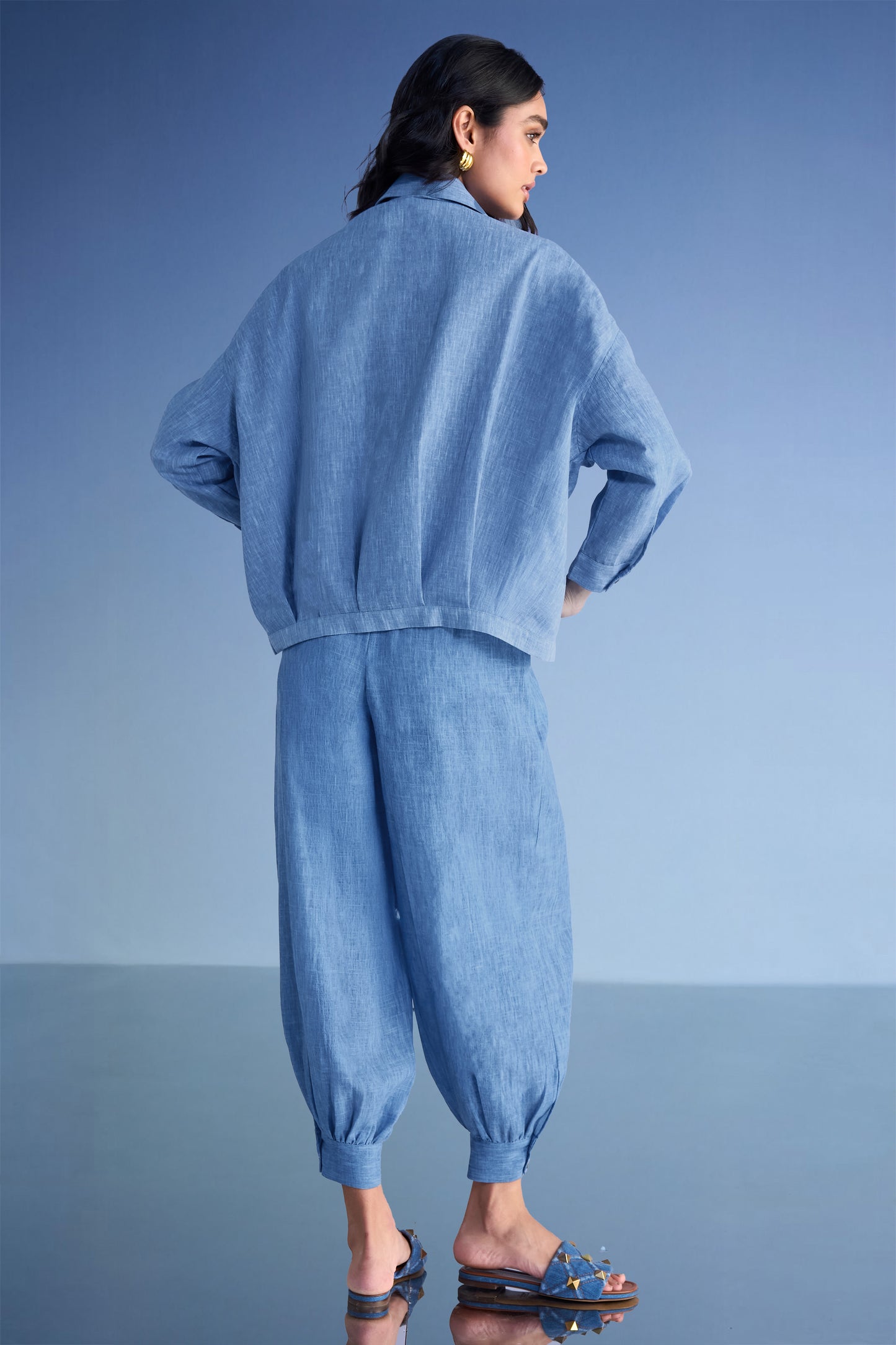 BOX PLEATED LINEN-TEXTURED PANT