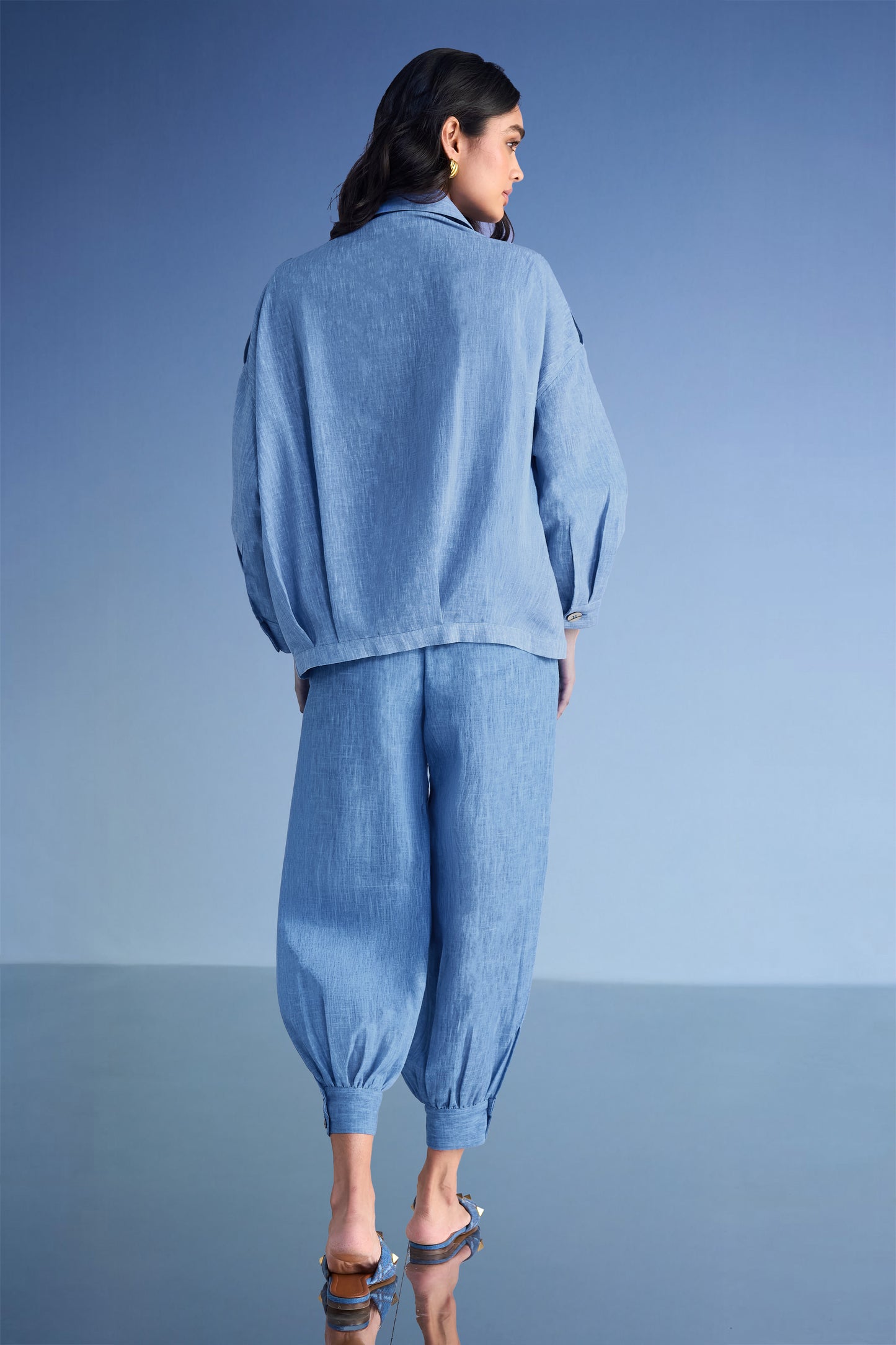 BOX PLEATED LINEN-TEXTURED PANT