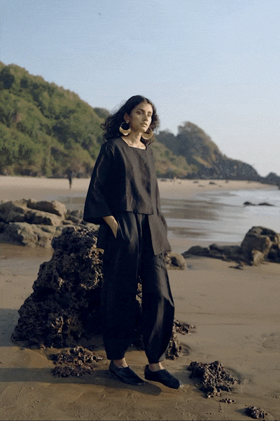 INVERTED PLEAT LINEN PANT - dash and dot