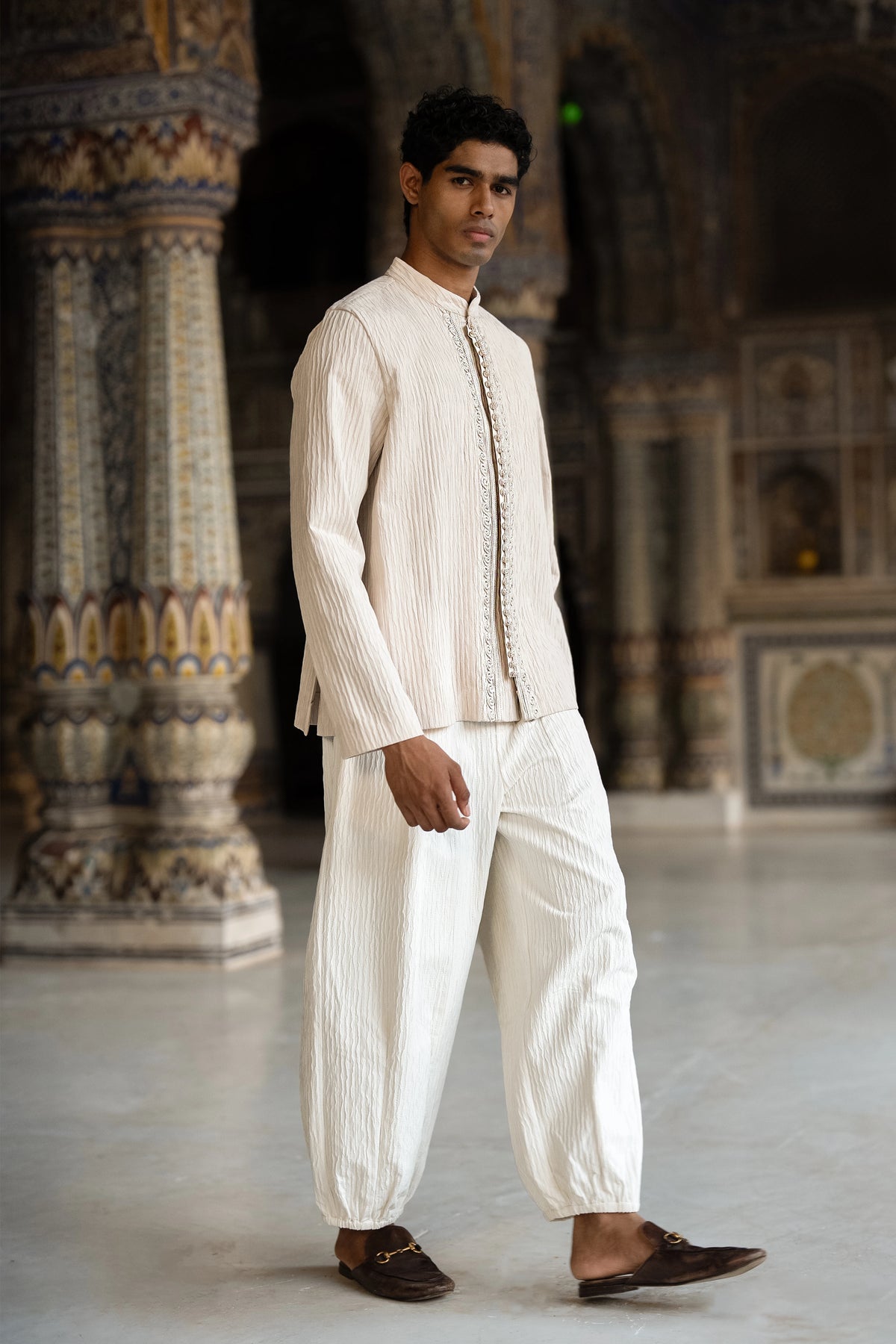 Textured Barrel Pant