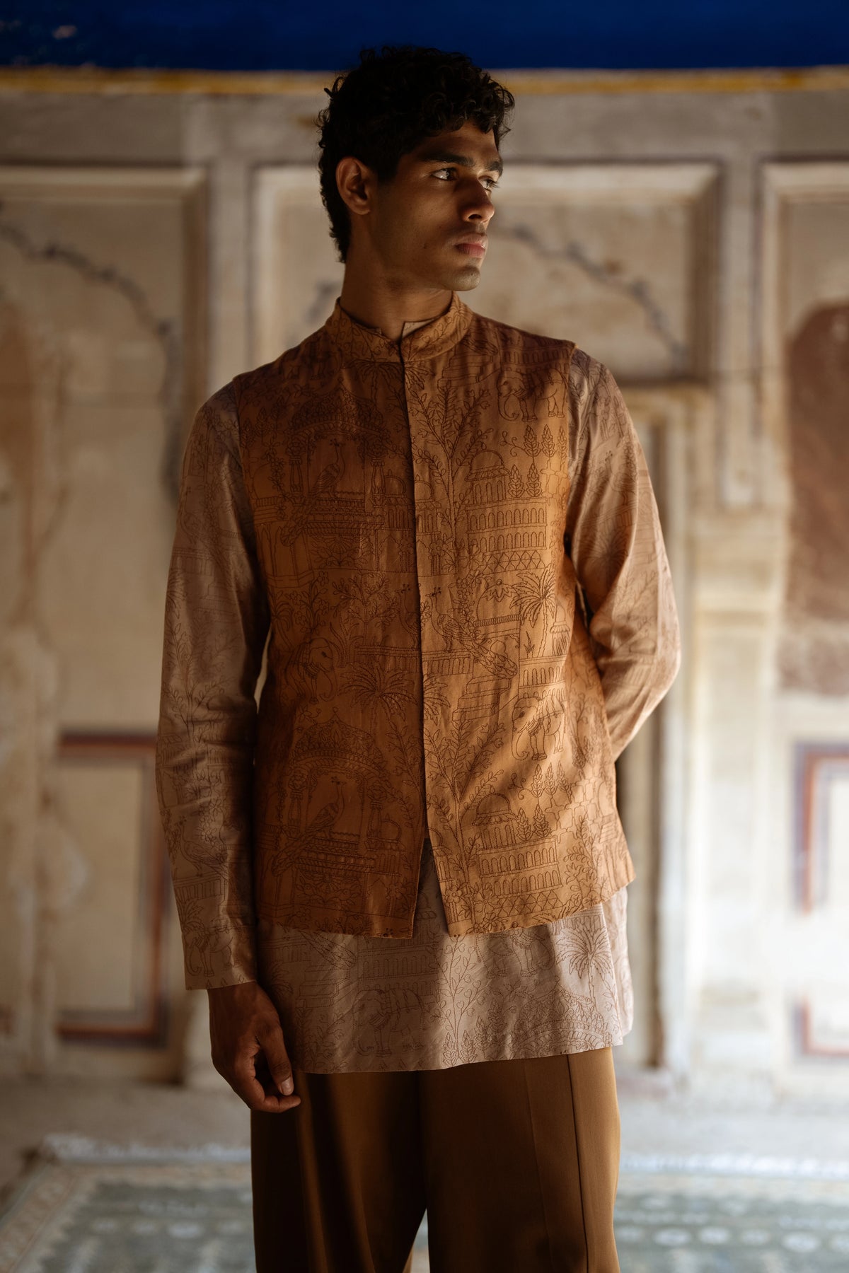 HERITAGE EMBROIDERED LONGLINE KURTA SHIRT & BARREL PANT