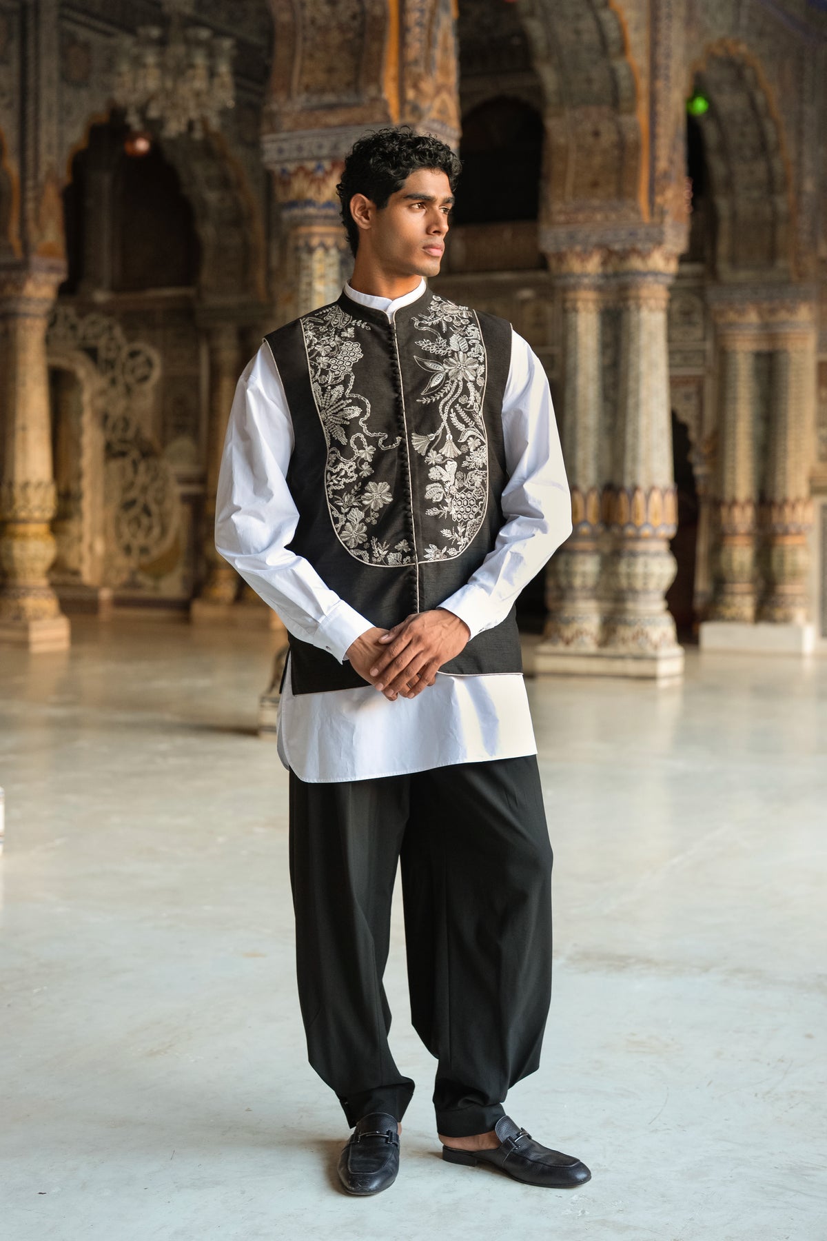 Front Pleat Black Pant