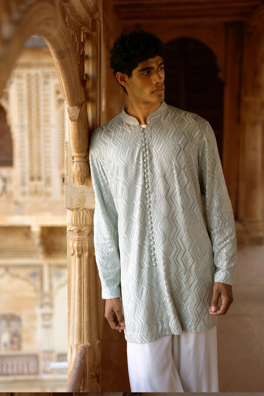 THREAD EMBROIDERED LONGLINE SHIRT & WIDE-LEGGED PANT
