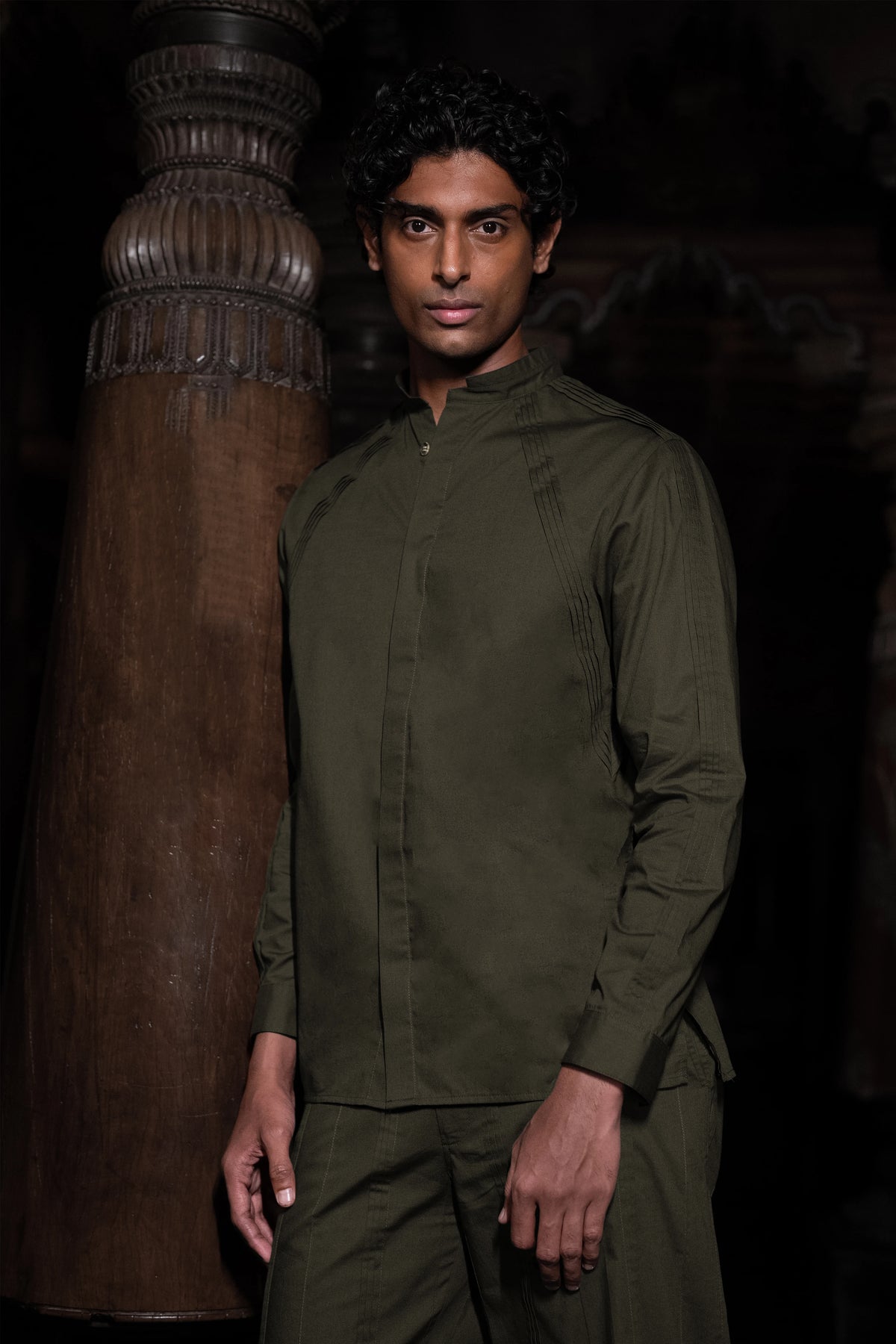 PLEATED POPLIN SHIRT