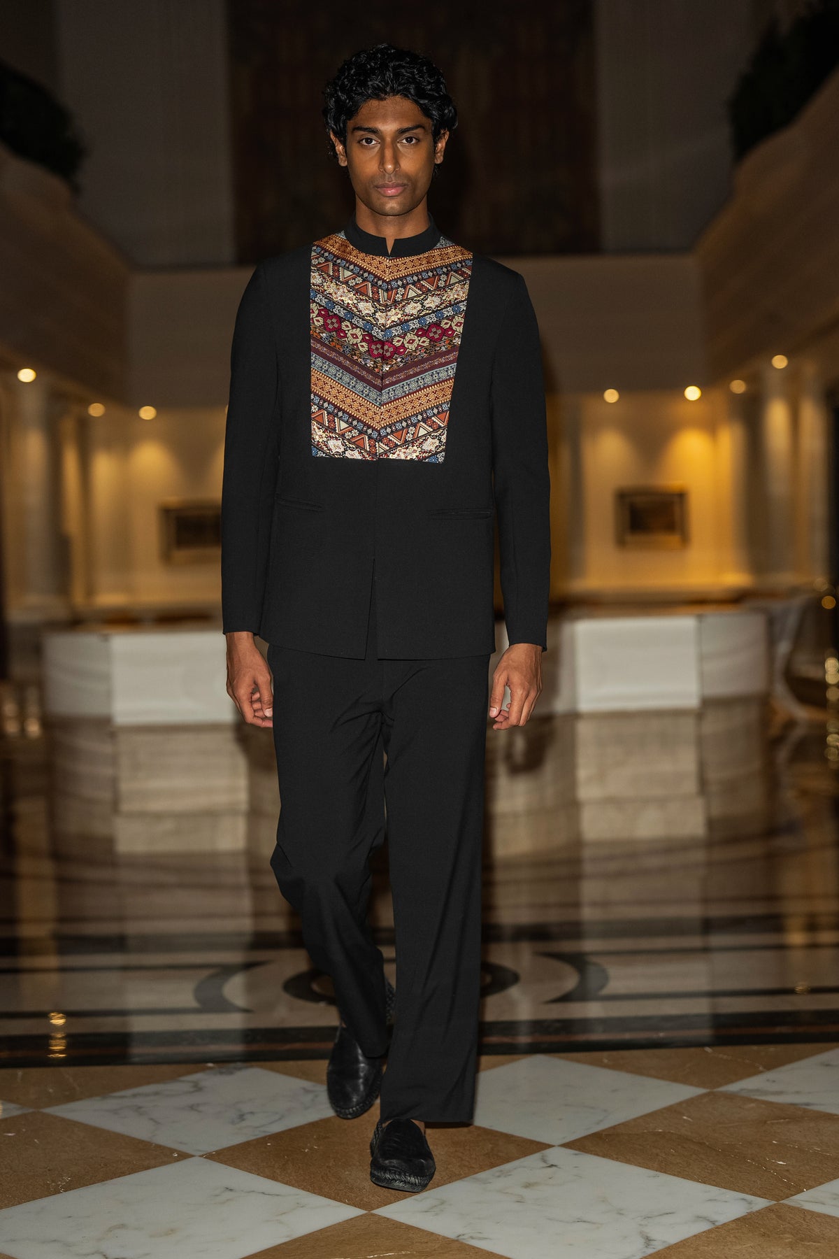 EMBROIDERED BIB BLAZER & STRAIGHT-CUT PANT SET
