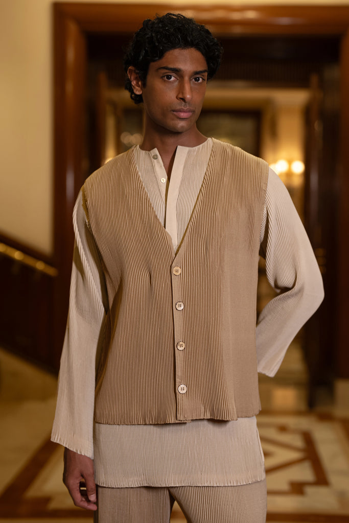 PLEATED BANDI JACKET, KURTA-SHIRT & STRAIGHT-CUT PANT SET dash and dot
