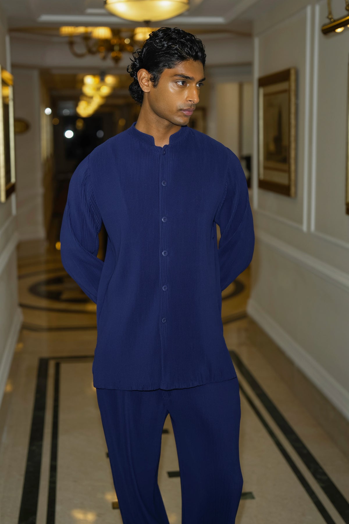 ROYAL BLUE PLEATED PANT