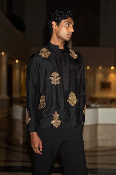 EMBROIDERED TEXTURED SHIRT & STRAIGHT CUT PANT