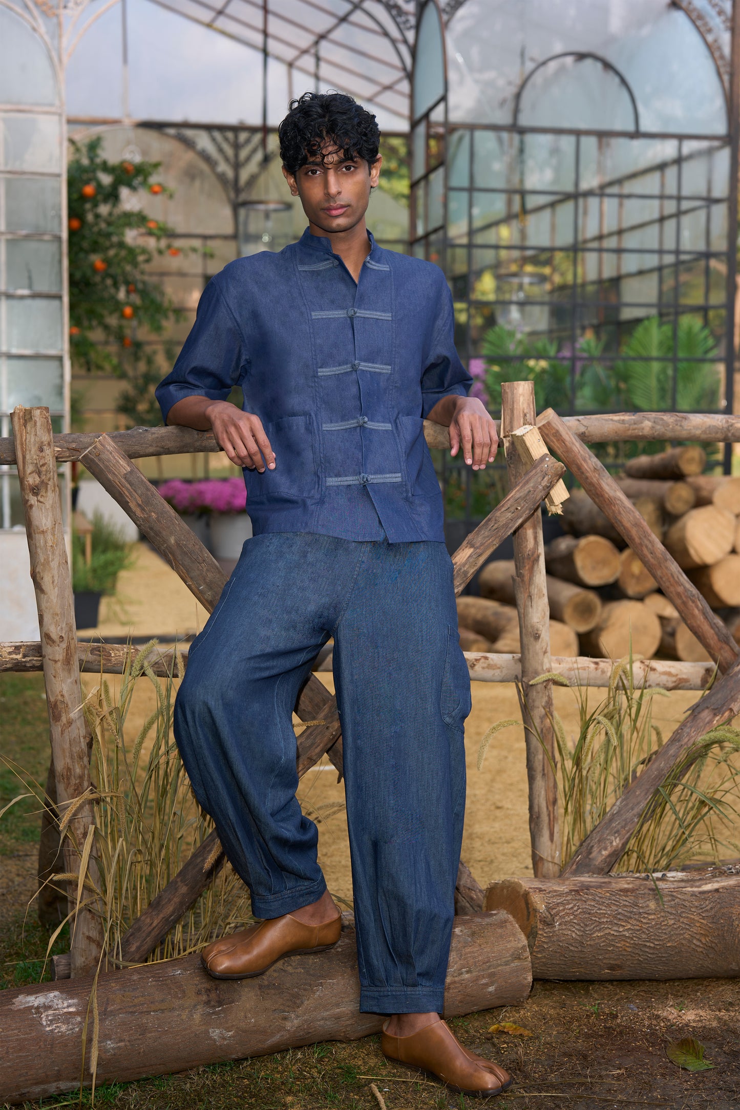 DENIM KNOT BUTTON SHIRT & BOX PLEAT PANT