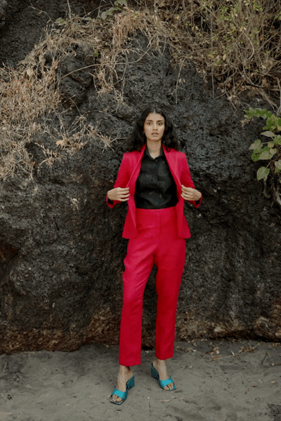 RED LINEN SUIT - dash and dot