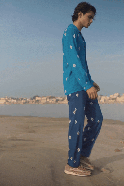 BLUE IKKAT PRINT SET - dash and dot