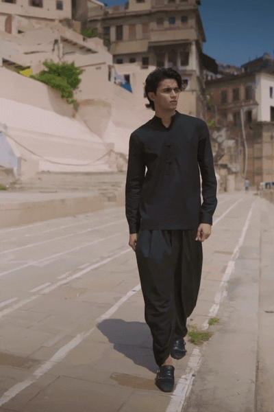 KNOTTED BUTTON POPOVER SHIRT - dash and dot