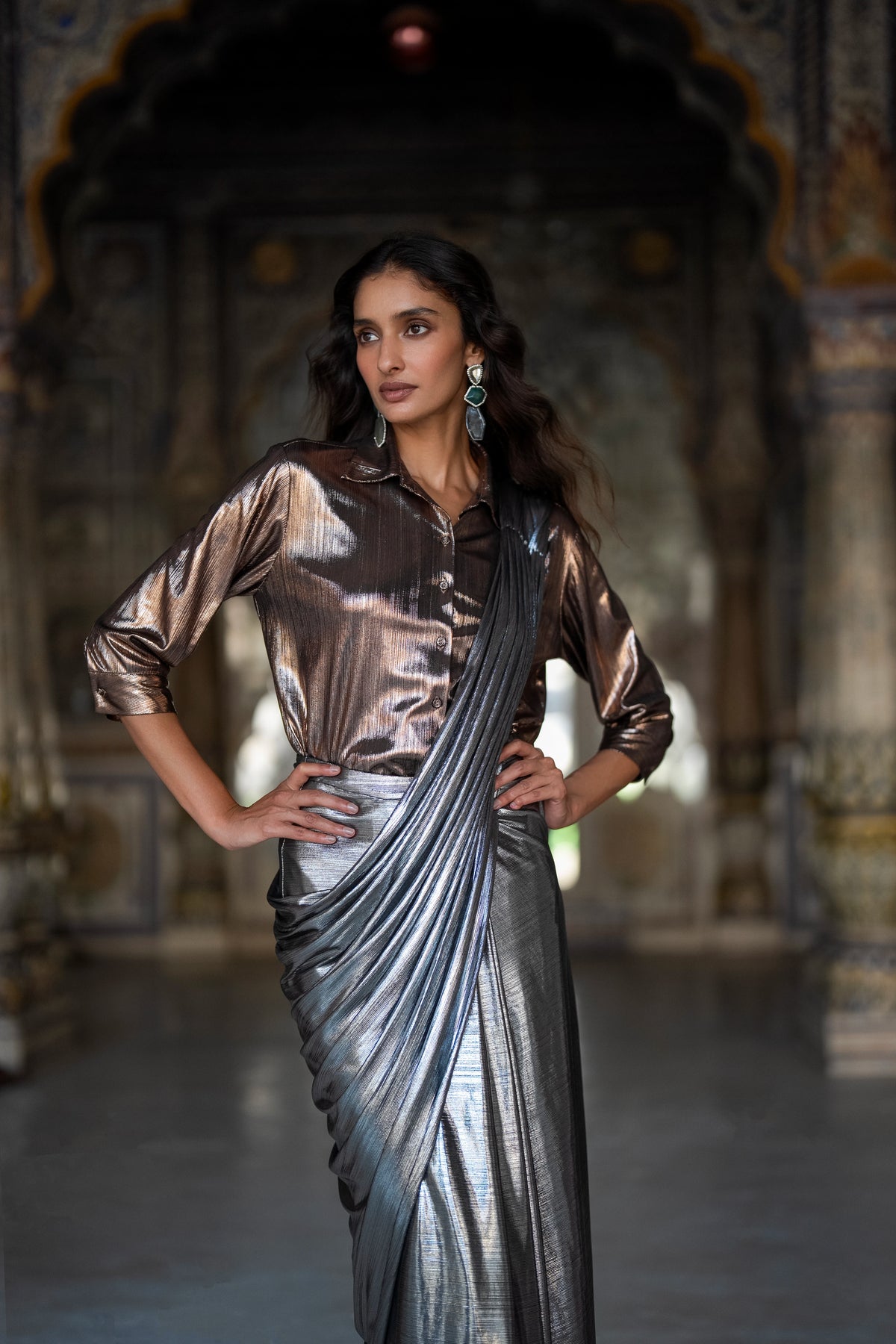 TEXTURED LAMÉ SARI DRAPE SKIRT