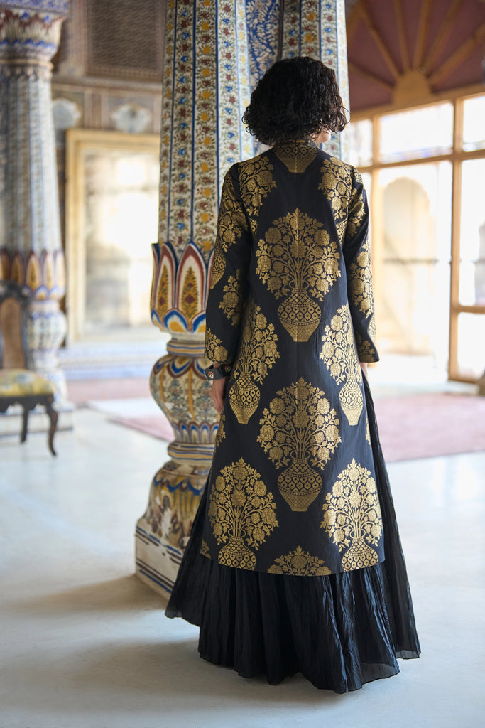 BENARES SILK BROCADE JACKET dash and dot