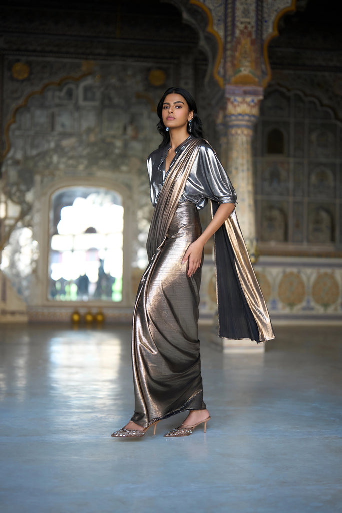 TEXTURED LAMÉ SARI DRAPE SKIRT dash and dot