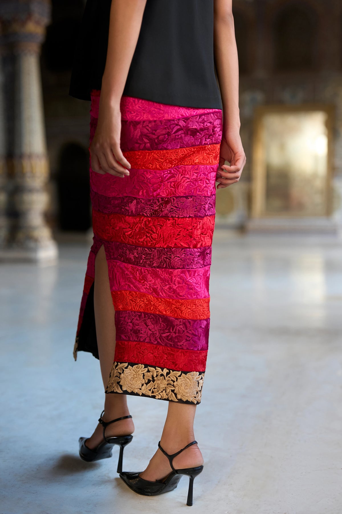 EMBROIDERED STRIPED STRAIGHT CUT SKIRT