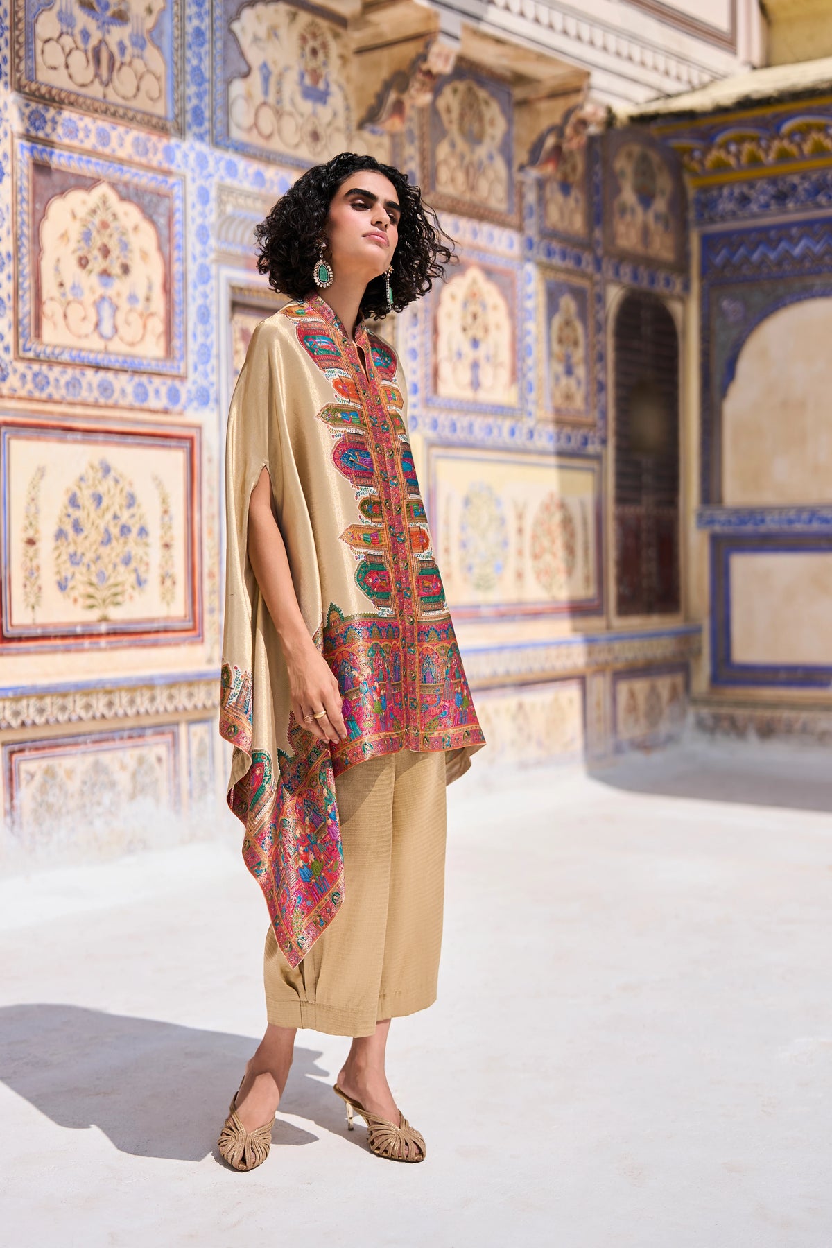 BENARES WEAVE SHAWL TOP & BROCADE PANT SET