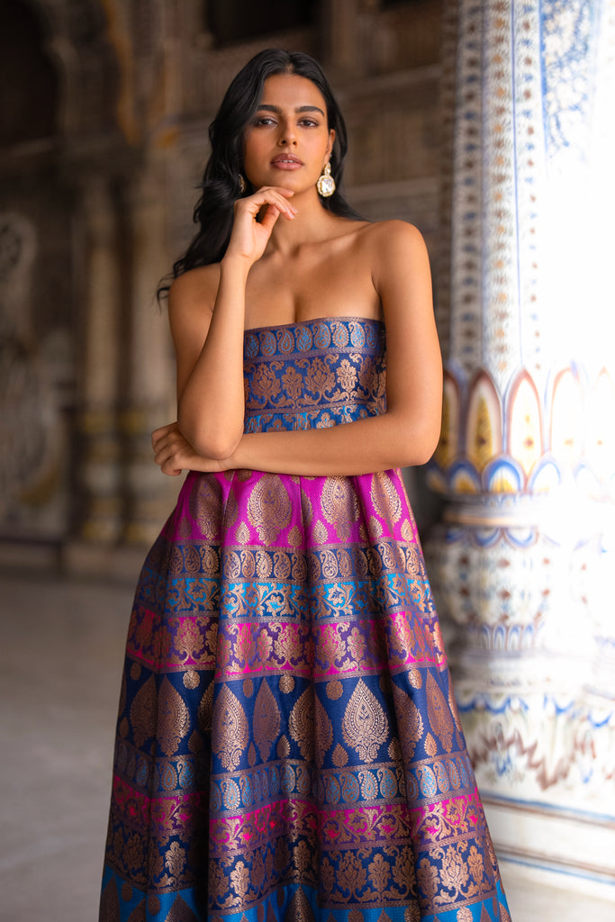 BENARES BROCADE GOWN dash and dot