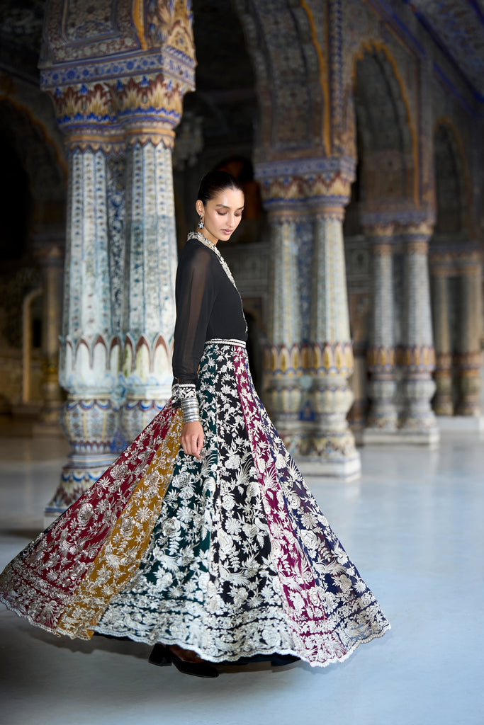 METALLIC THREAD EMBROIDERED FLARED SKIRT dash and dot