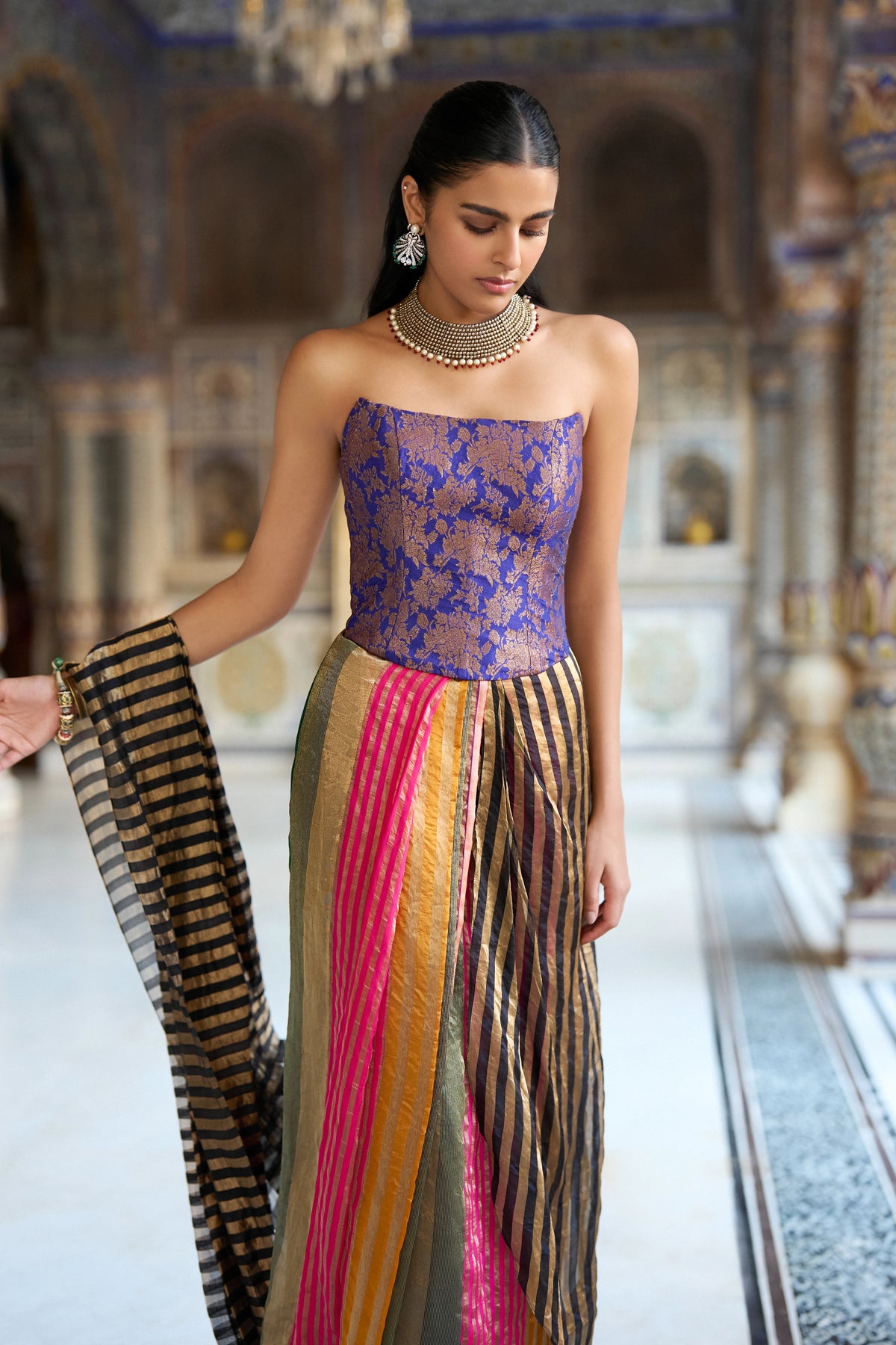 BENARES BROCADE CORSET