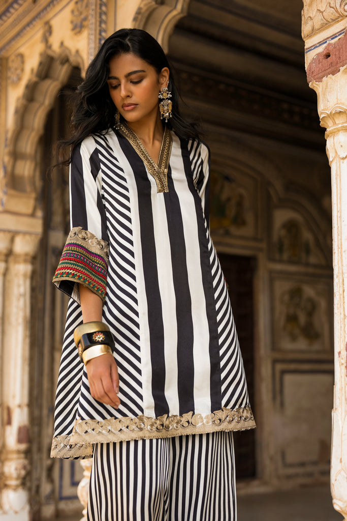 MONOCHROME STRIPED & EMBROIDERED TOP & PANT SET dash and dot
