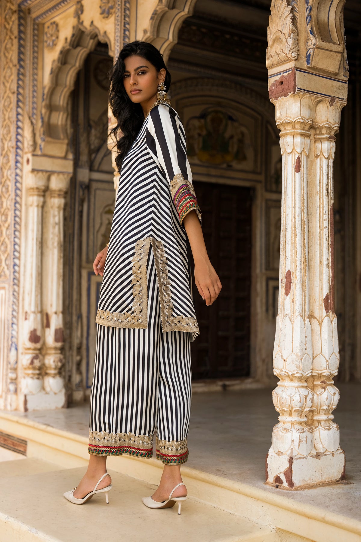 MONOCHROME STRIPED & EMBROIDERED TOP & PANT SET