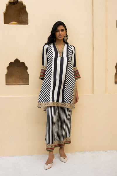EMBROIDERED STRIPED PANT