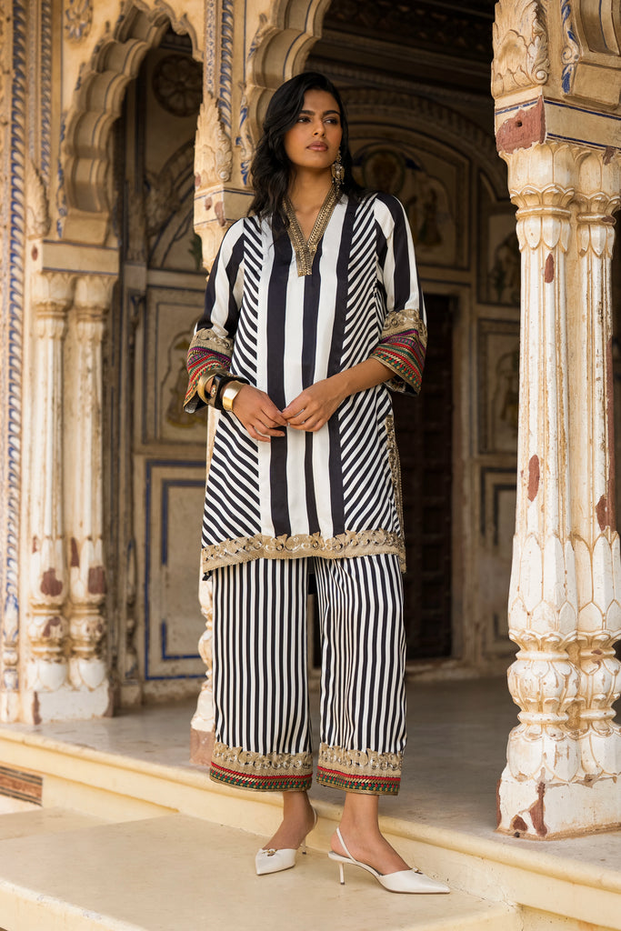 EMBROIDERED STRIPED PANT dash and dot