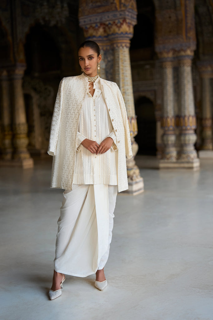 EMBROIDERED LONGLINE SHIRT dash and dot