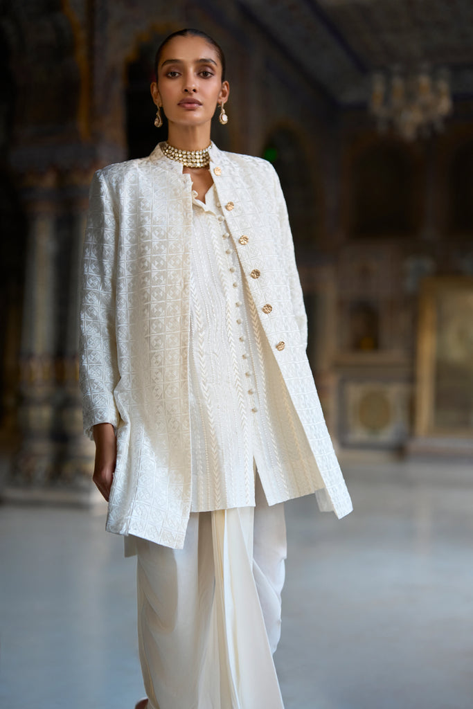EMBROIDERED LONGLINE SHIRT dash and dot