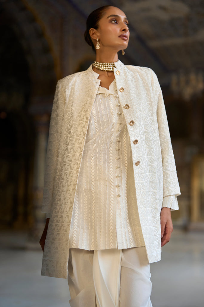 EMBROIDERED LONGLINE SHIRT dash and dot